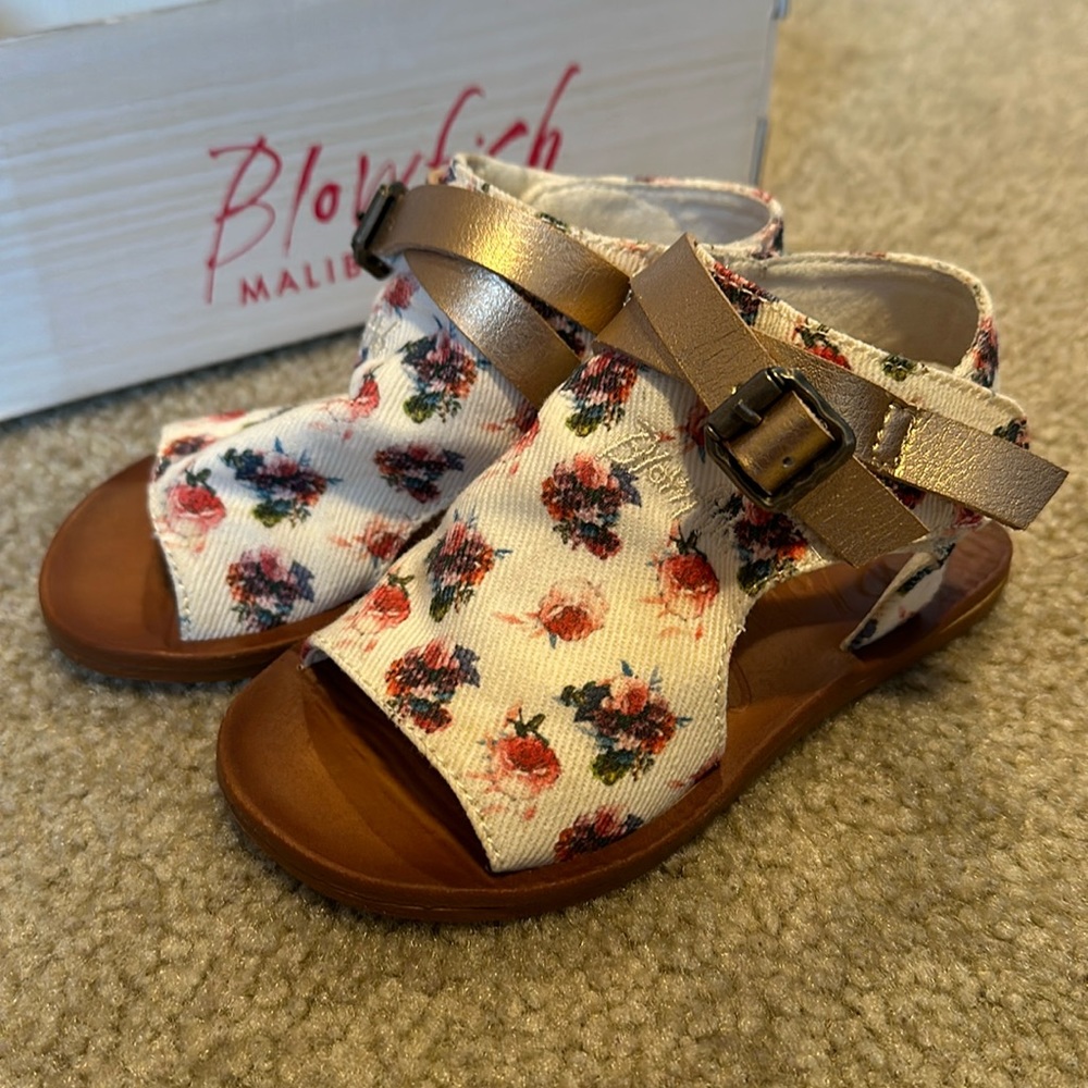 Toddler girls Blowfish sandals